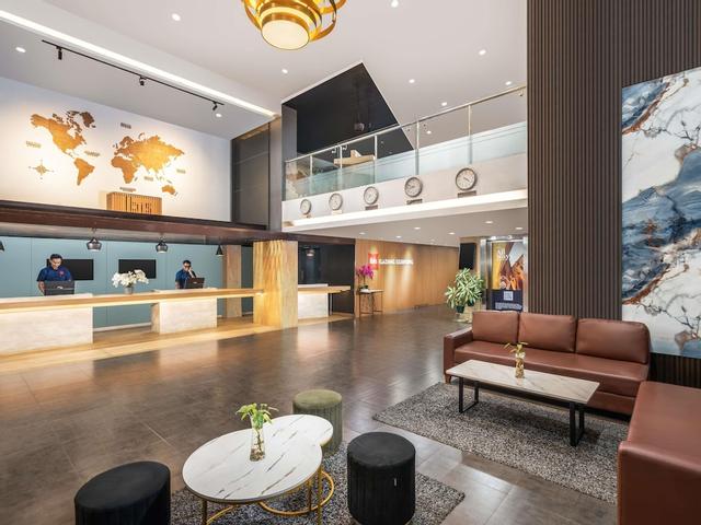 إيبيس جادينج سيربونج