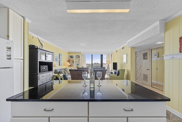 سمولرز بليس 2 بد روم كوندو باي ريدآونينغ